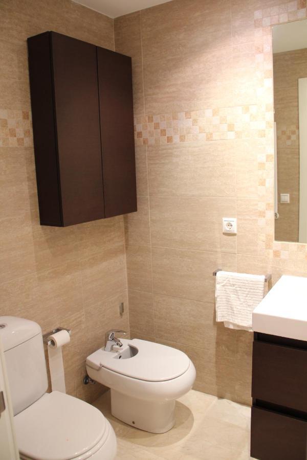 Iris Apartment *